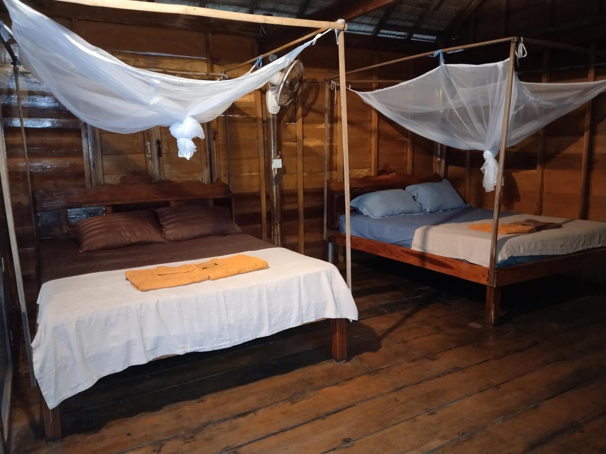 Green Blue Beach Hostel Koh Rong Sanloem Exterior photo