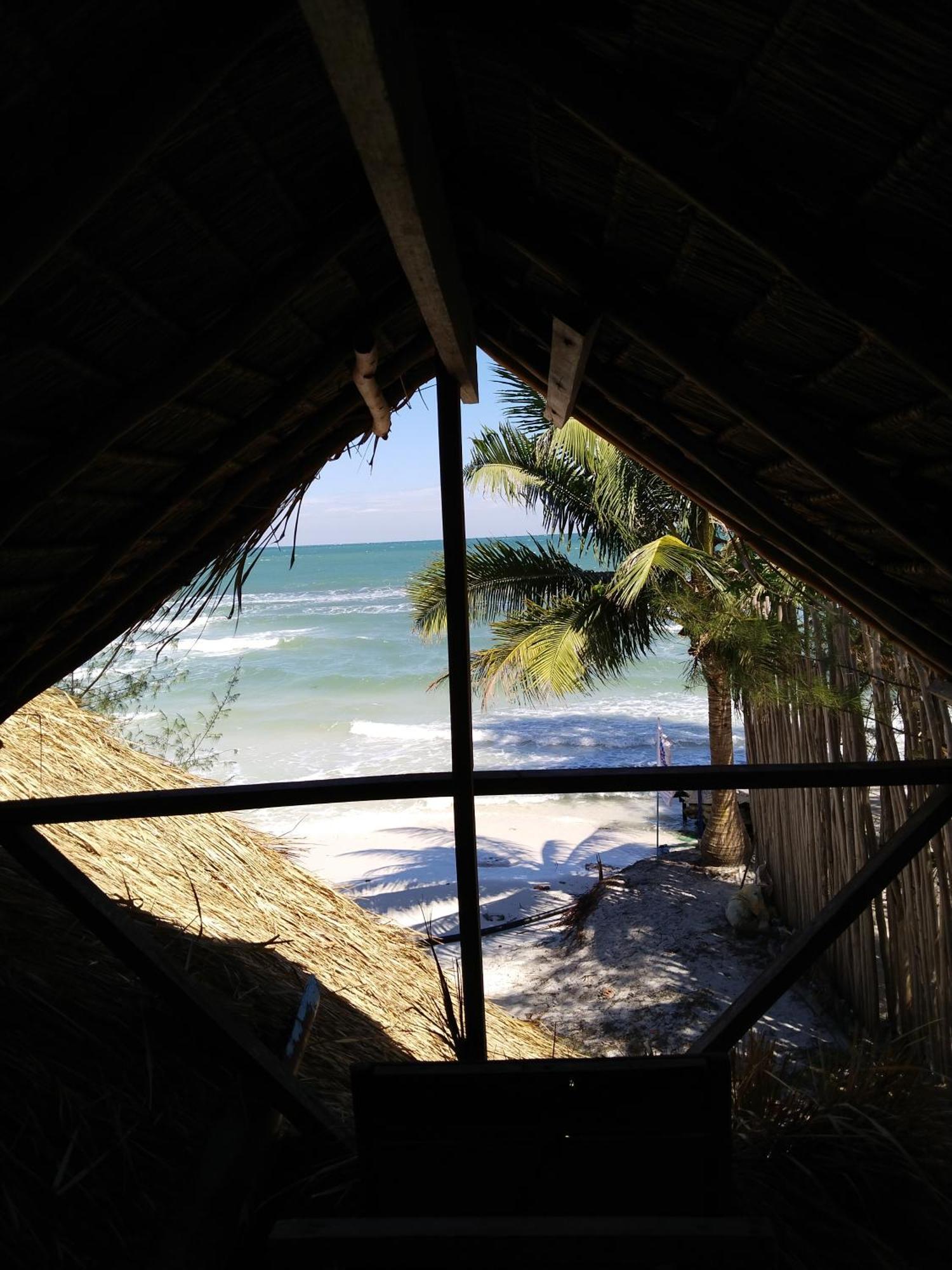 Green Blue Beach Hostel Koh Rong Sanloem Exterior photo
