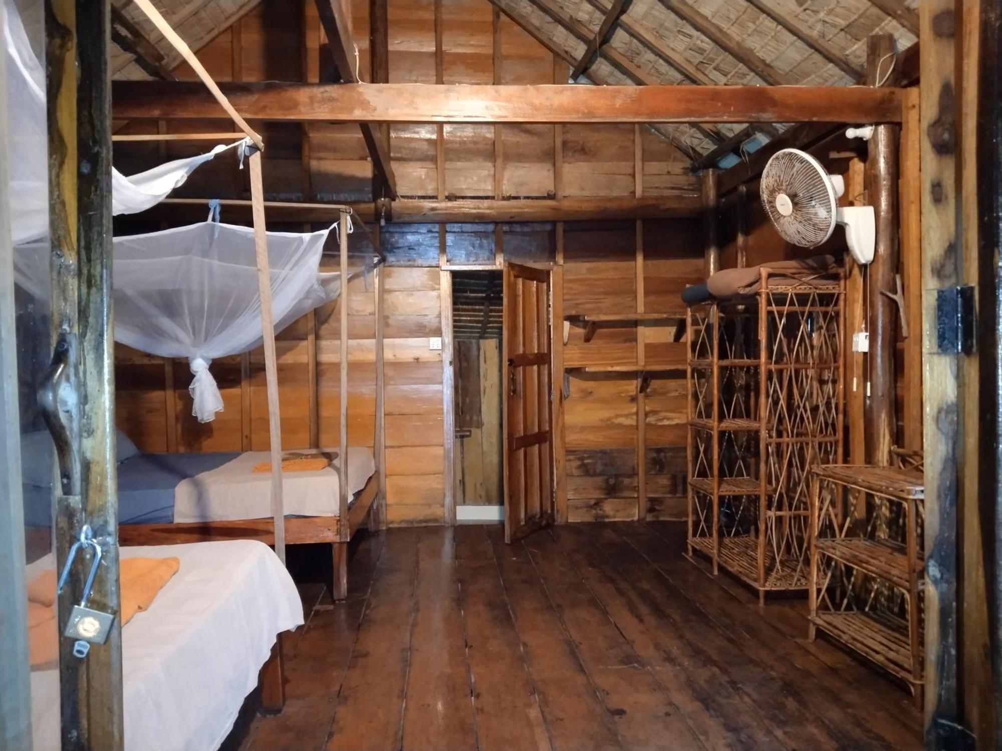 Green Blue Beach Hostel Koh Rong Sanloem Exterior photo
