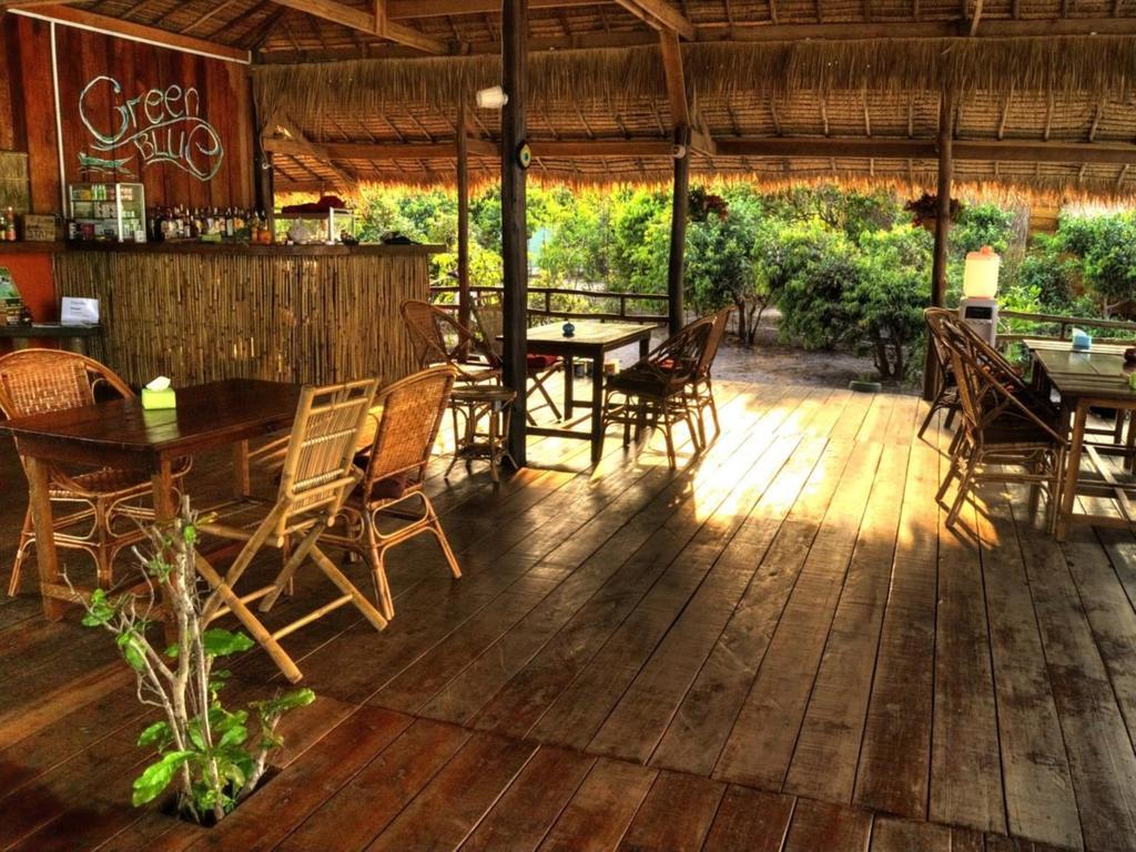 Green Blue Beach Hostel Koh Rong Sanloem Exterior photo