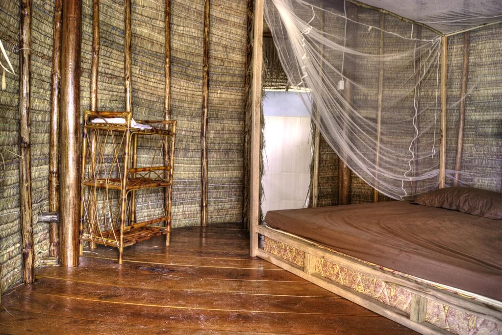 Green Blue Beach Hostel Koh Rong Sanloem Exterior photo